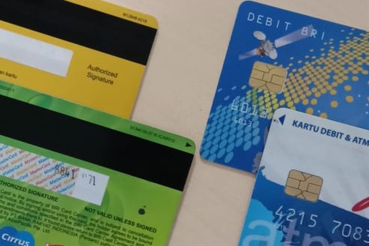 ATM Magnetik Dan Chip, apasih perbedaanya bagi nasabah?
