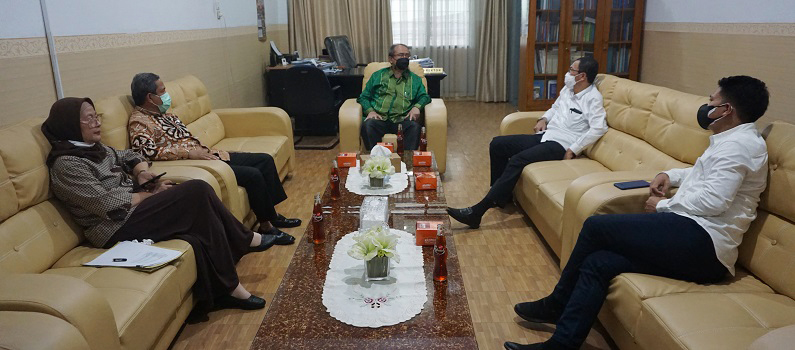Kunjungan Prof. Dr. Ibnu Hajar, M.Si Kepala LLDikti Wilayah 1 Sumatera Utara Ke Universitas Medan Area